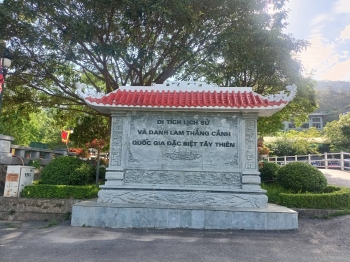 VIỆT TRUNG VINH DỰ ĐỒNG HÀNH CÙNG CÁC BÁC CỰU CHIẾN BINH VỀ MIỀN ĐẤT THIÊNG TÂY THIÊN – TAM ĐẢO